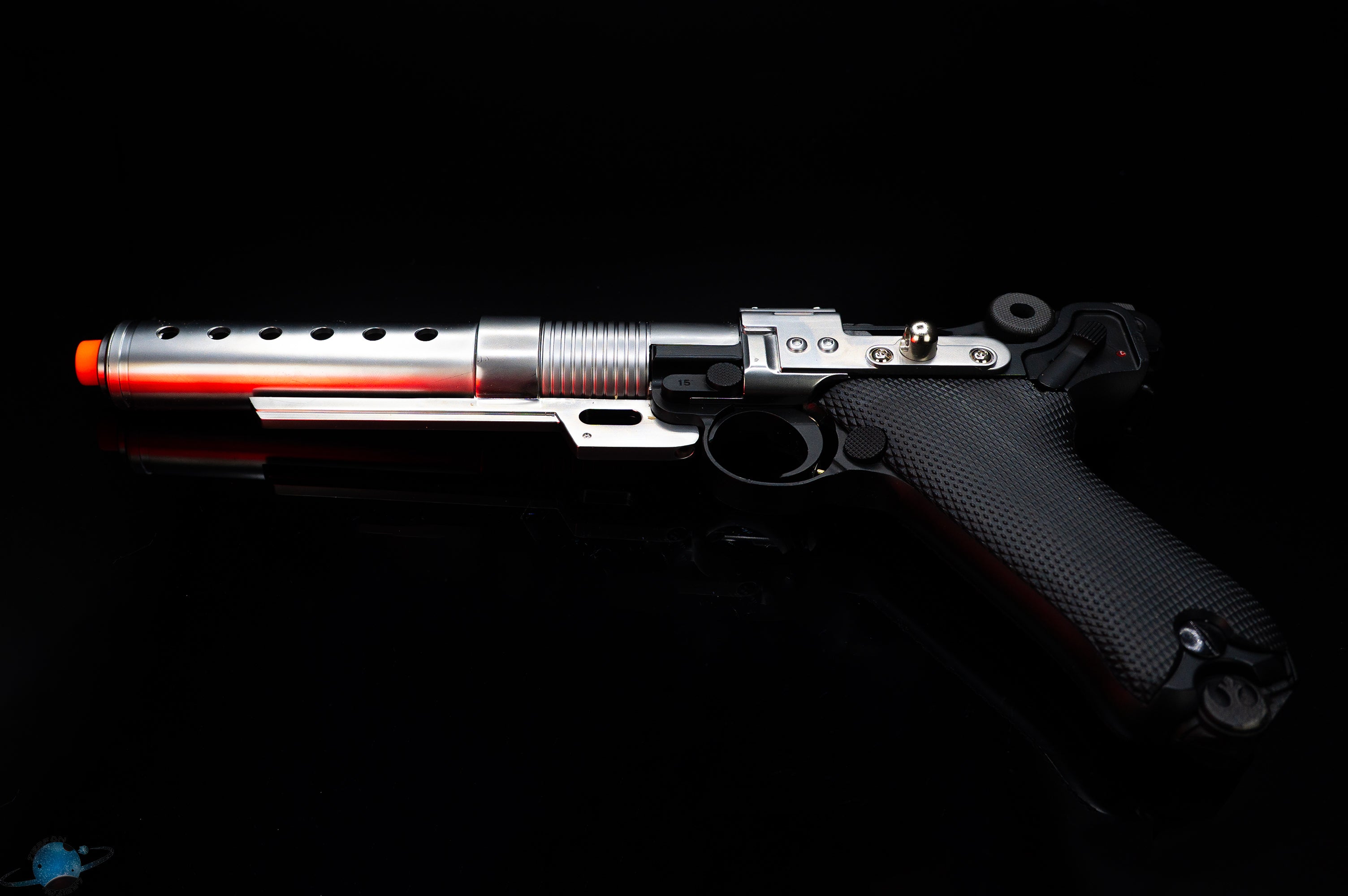 A-180 'Jyn Erso' Blaster Install with Removable Proffie Magazine