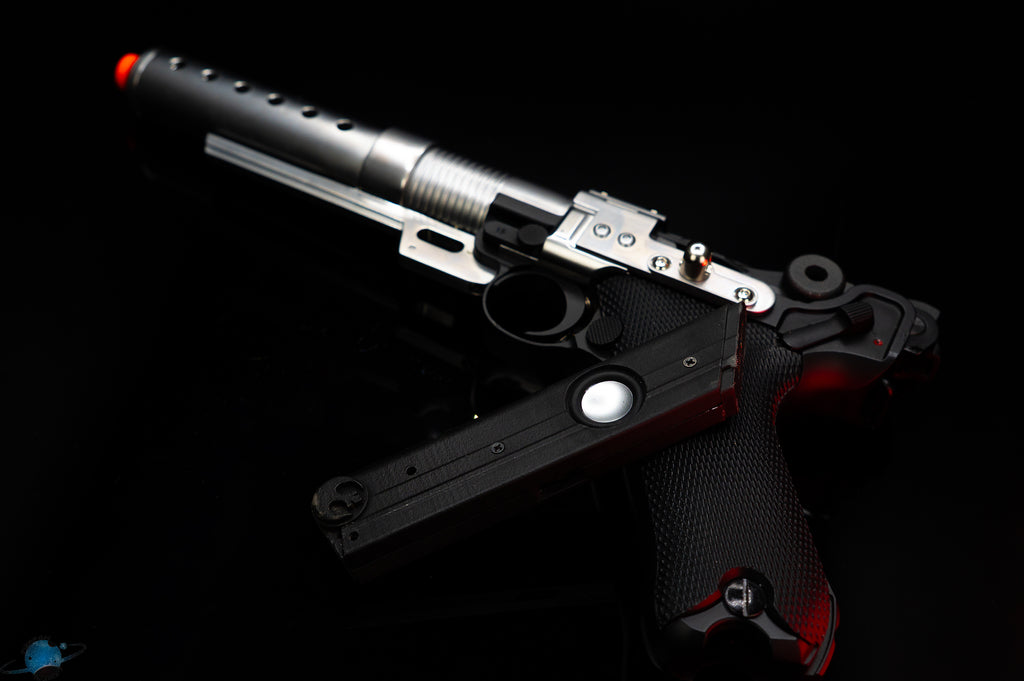 A-180 'Jyn Erso' Blaster Install with Removable Proffie Magazine