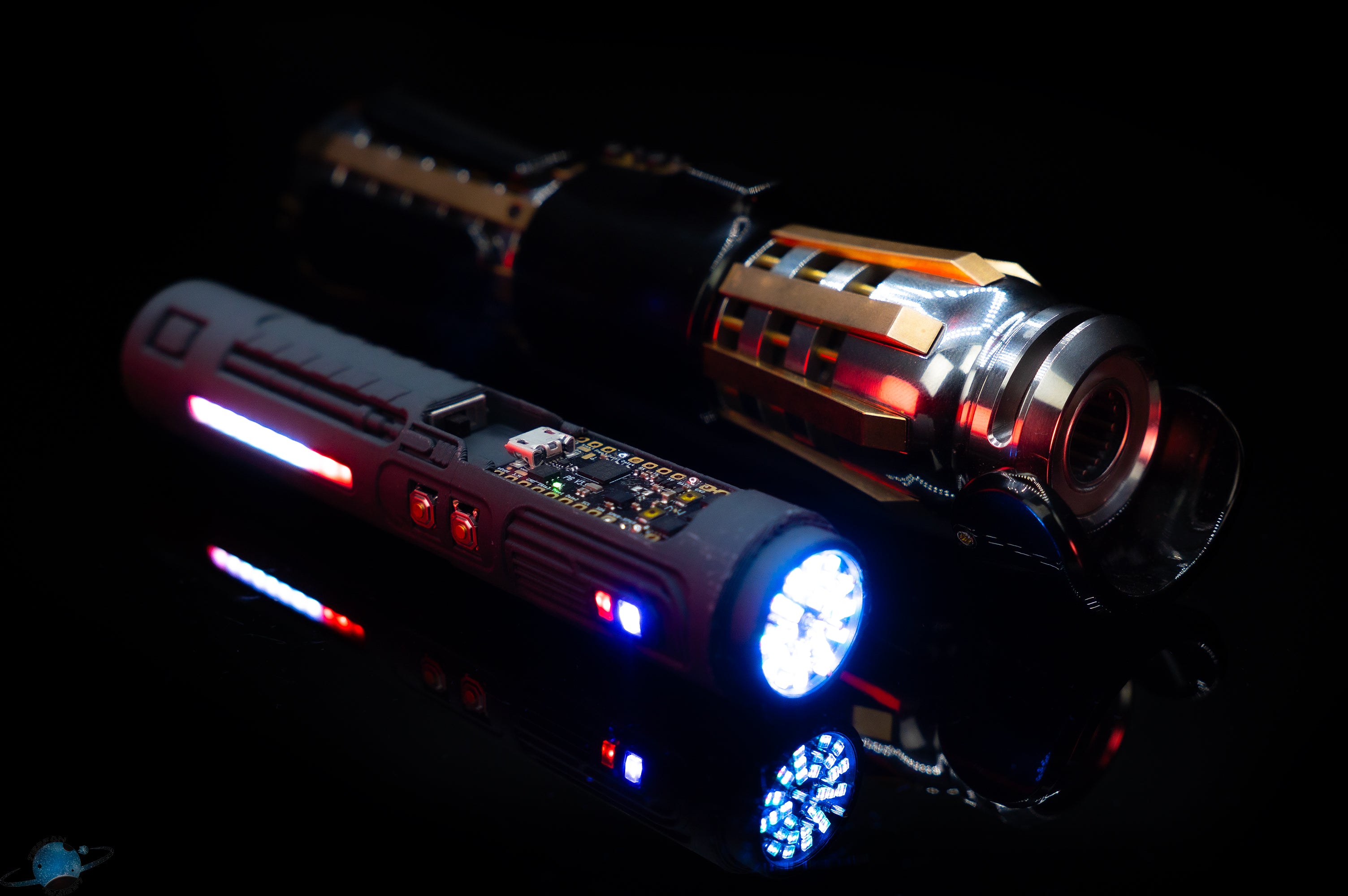 Jawas Junkyard 'Dark Yoda' Removable Chassis