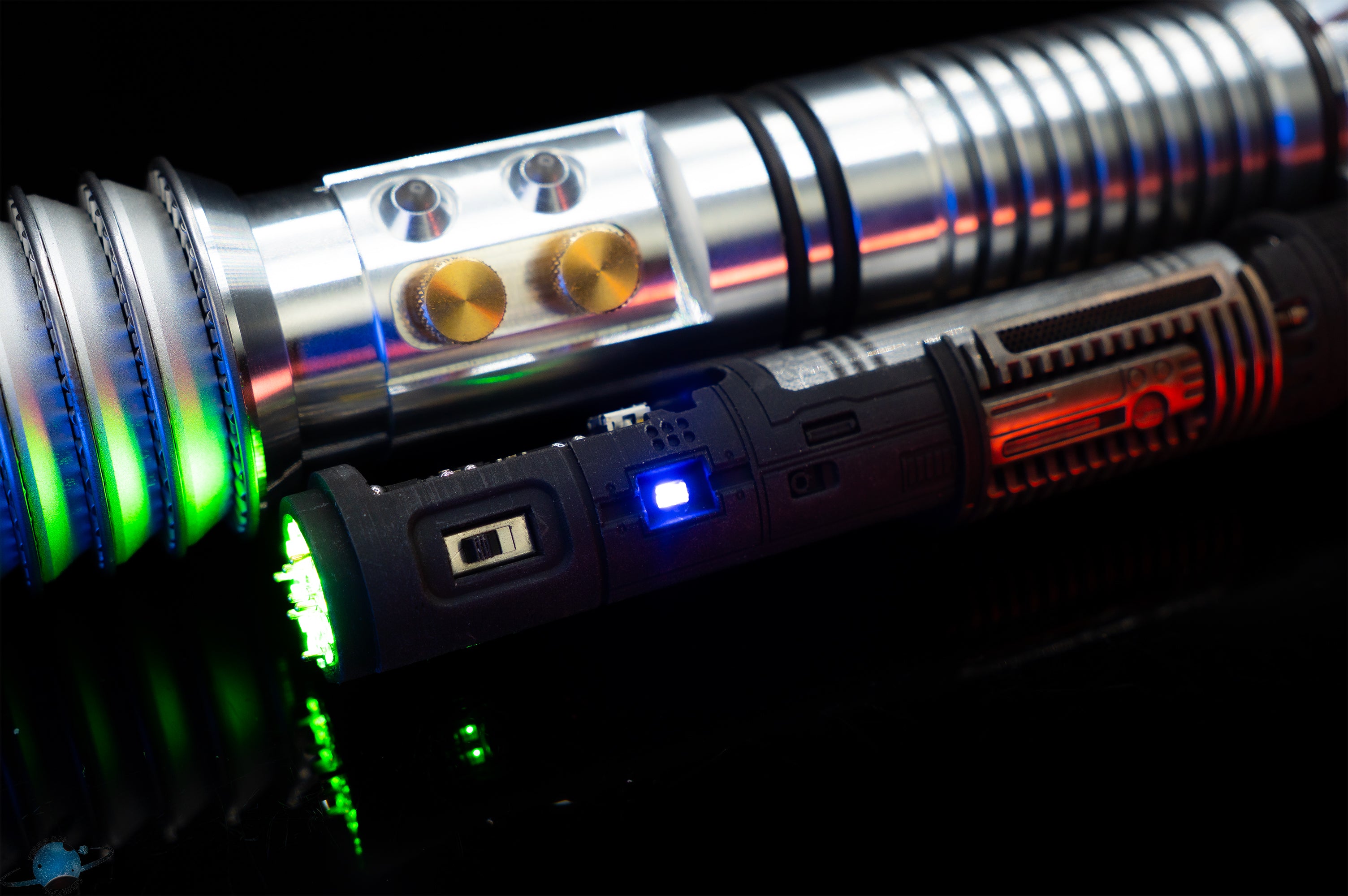 Laredo Sabers 'Clan Series Custom' Hybrid Chassis