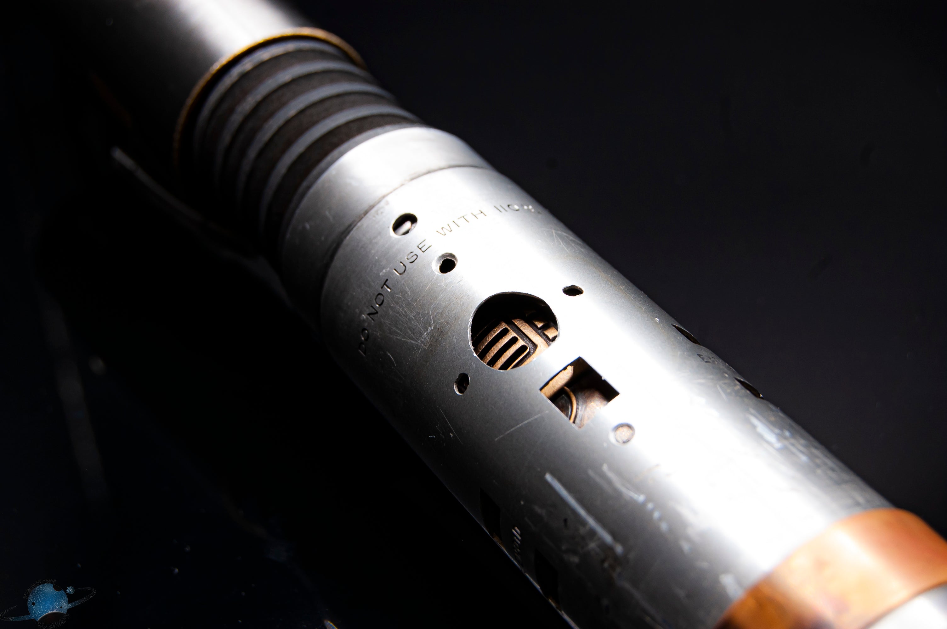 custom lightsaber
scrapfflex
lightsaber
real lightsaber
